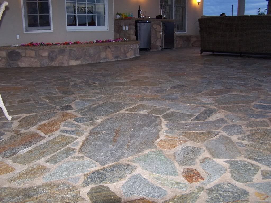 DIY Landscaping For Your Yard What Is Flagstone And How Do You Lay It